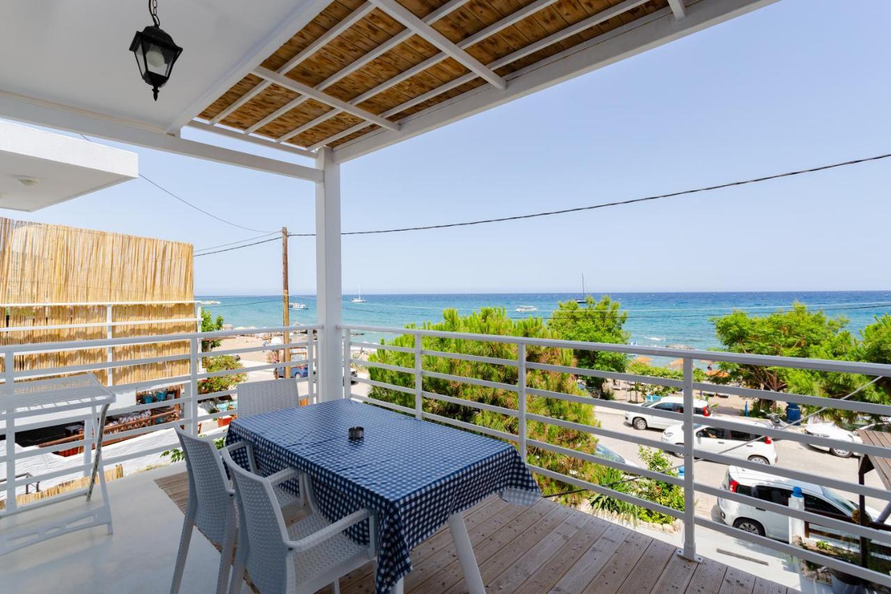 ארכאנגלוס George Suites Stegna מראה חיצוני תמונה
