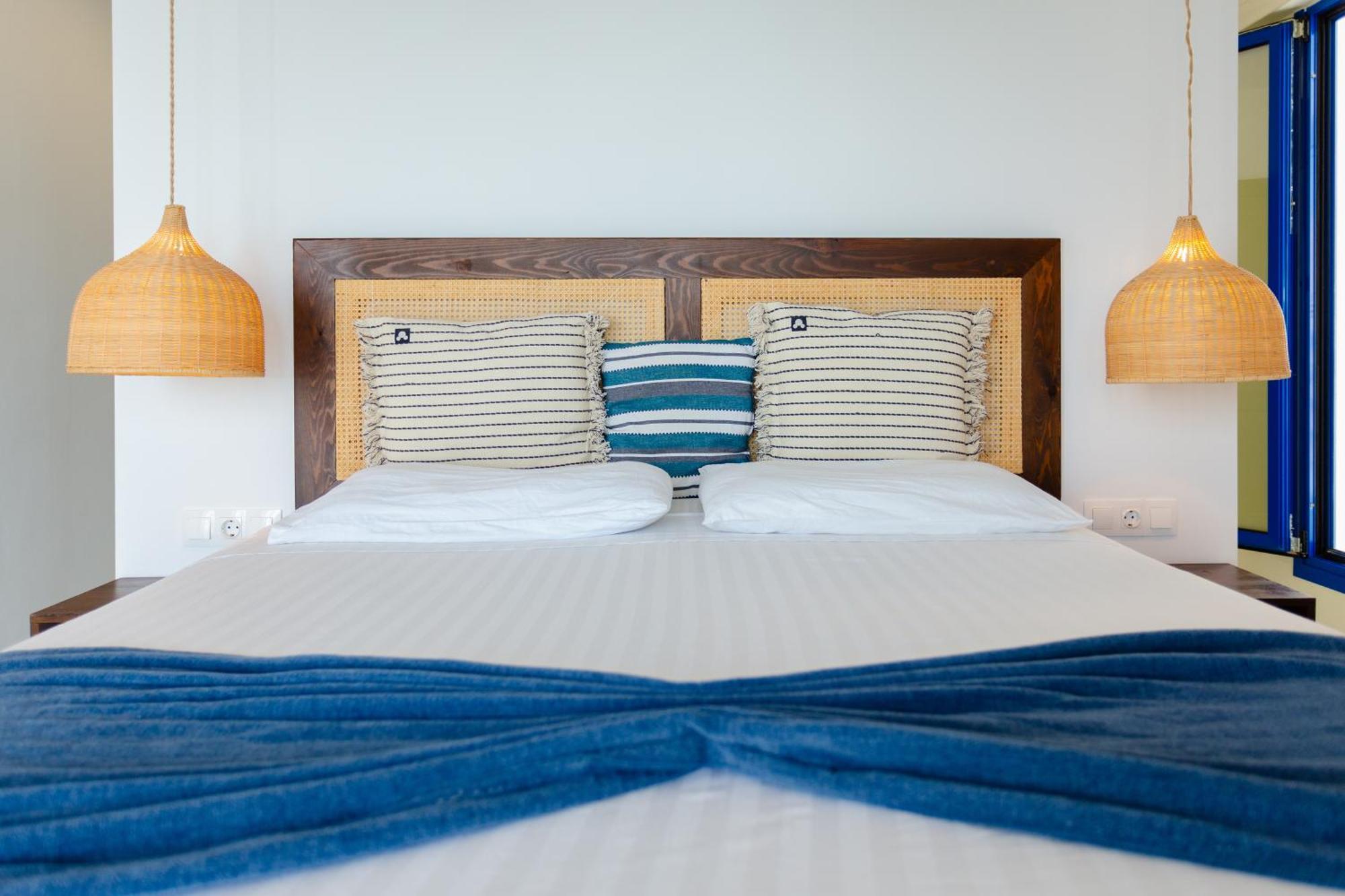 ארכאנגלוס George Suites Stegna מראה חיצוני תמונה
