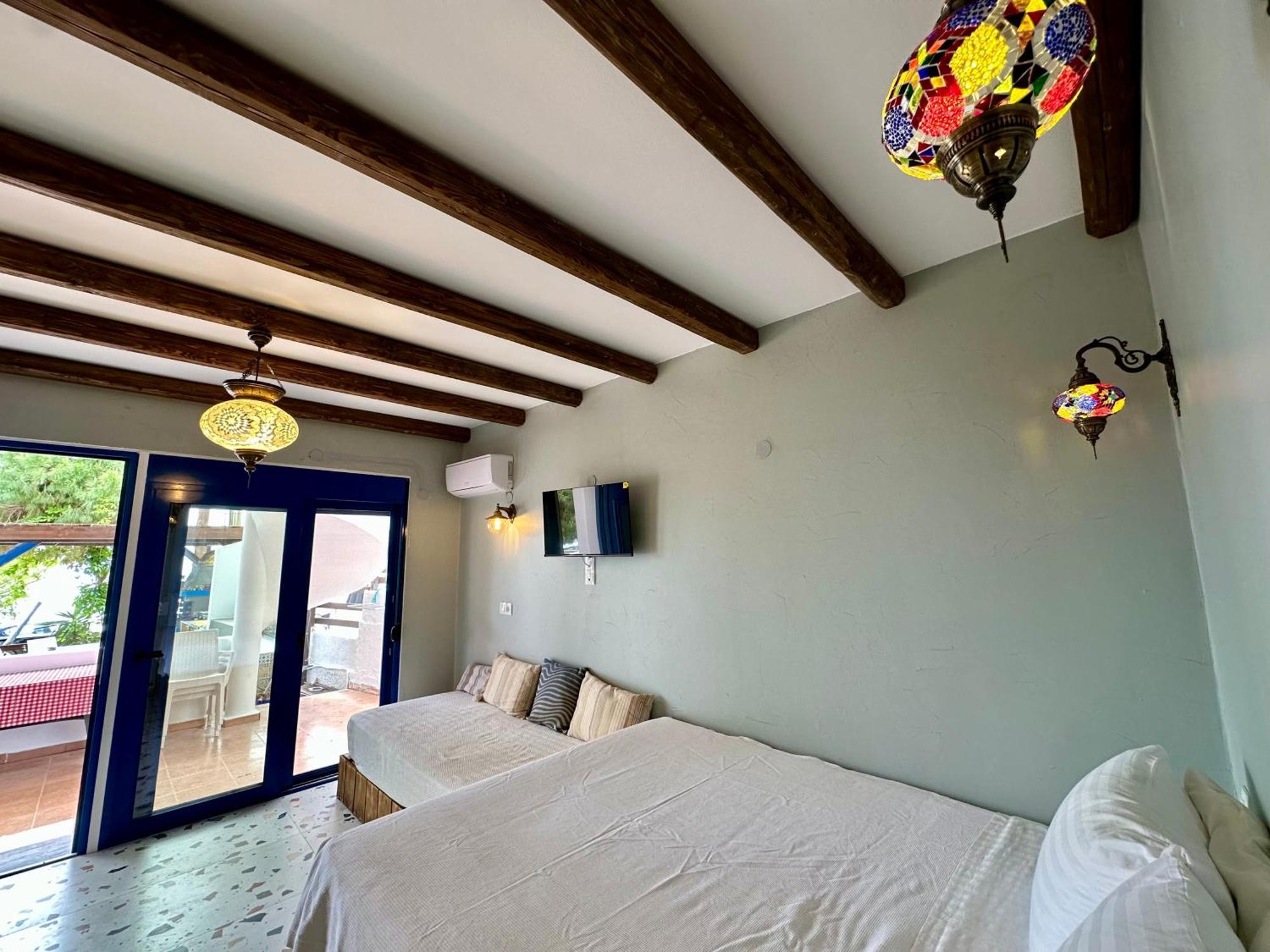 ארכאנגלוס George Suites Stegna מראה חיצוני תמונה