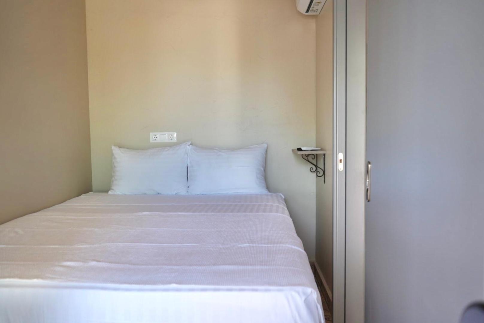 ארכאנגלוס George Suites Stegna מראה חיצוני תמונה