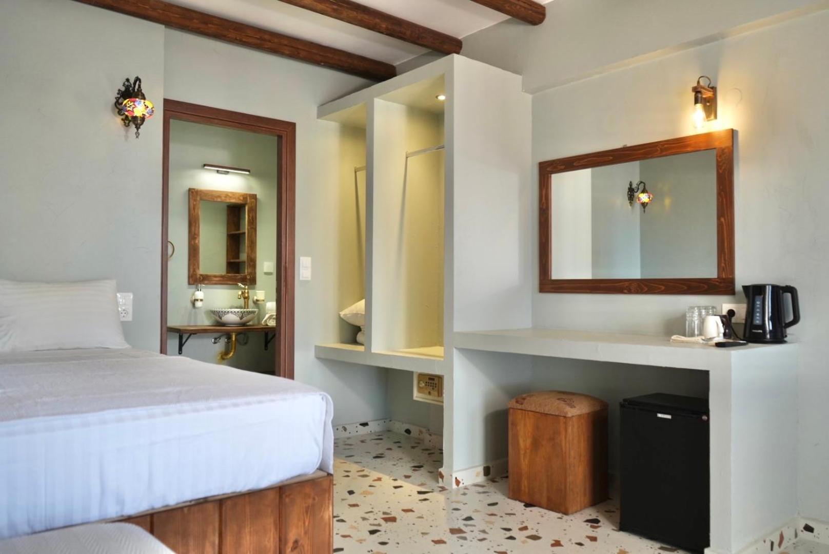 ארכאנגלוס George Suites Stegna מראה חיצוני תמונה